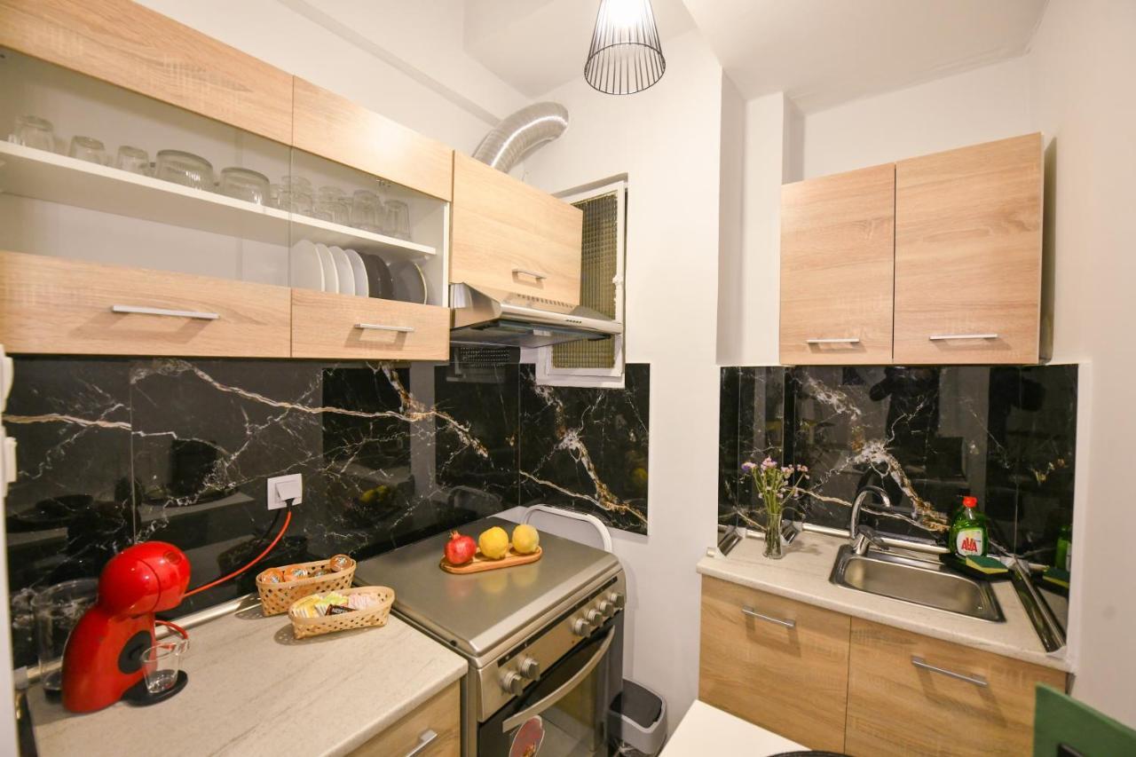 Modern, Comfortable Apartment, In The Heart Of The City_2 ラリサ エクステリア 写真