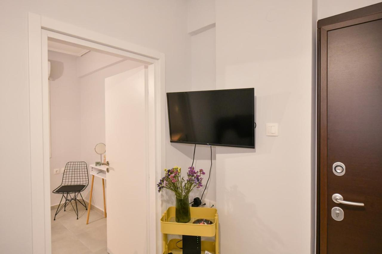 Modern, Comfortable Apartment, In The Heart Of The City_2 ラリサ エクステリア 写真