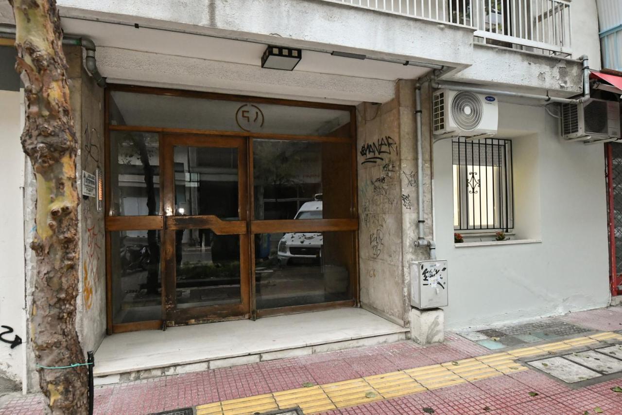 Modern, Comfortable Apartment, In The Heart Of The City_2 ラリサ エクステリア 写真